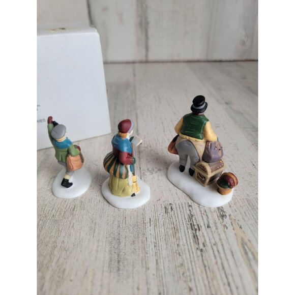 Dept 56 55603 Come into the inn heritage village accessory xmas - Picture 5 of 8